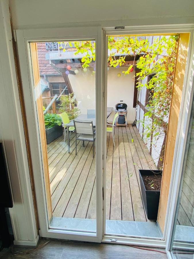 Joli 2 Pieces, Climatise Avec Terrasse, Vue Sur Les Toits, En Zone Pietonne Apartment